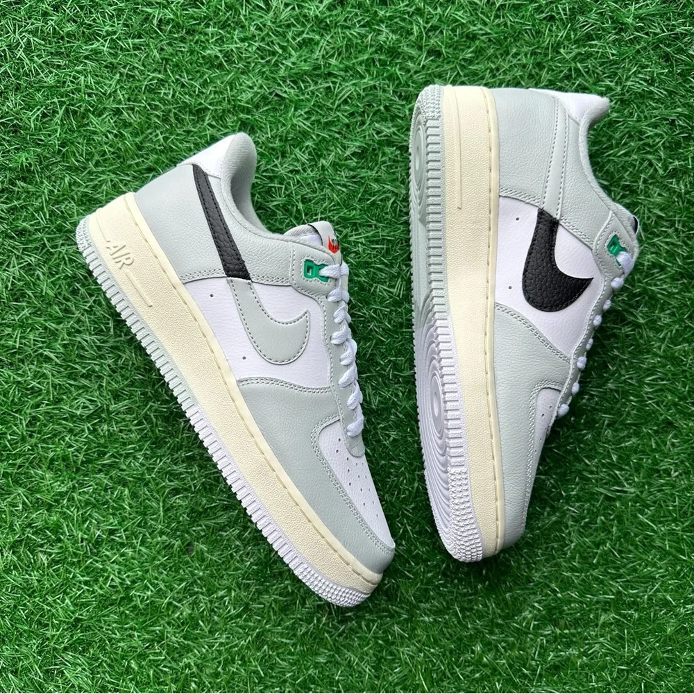 Nike Air Force 1 ‘07 Lv8 Light Silver / Black - Picture 11 of 14